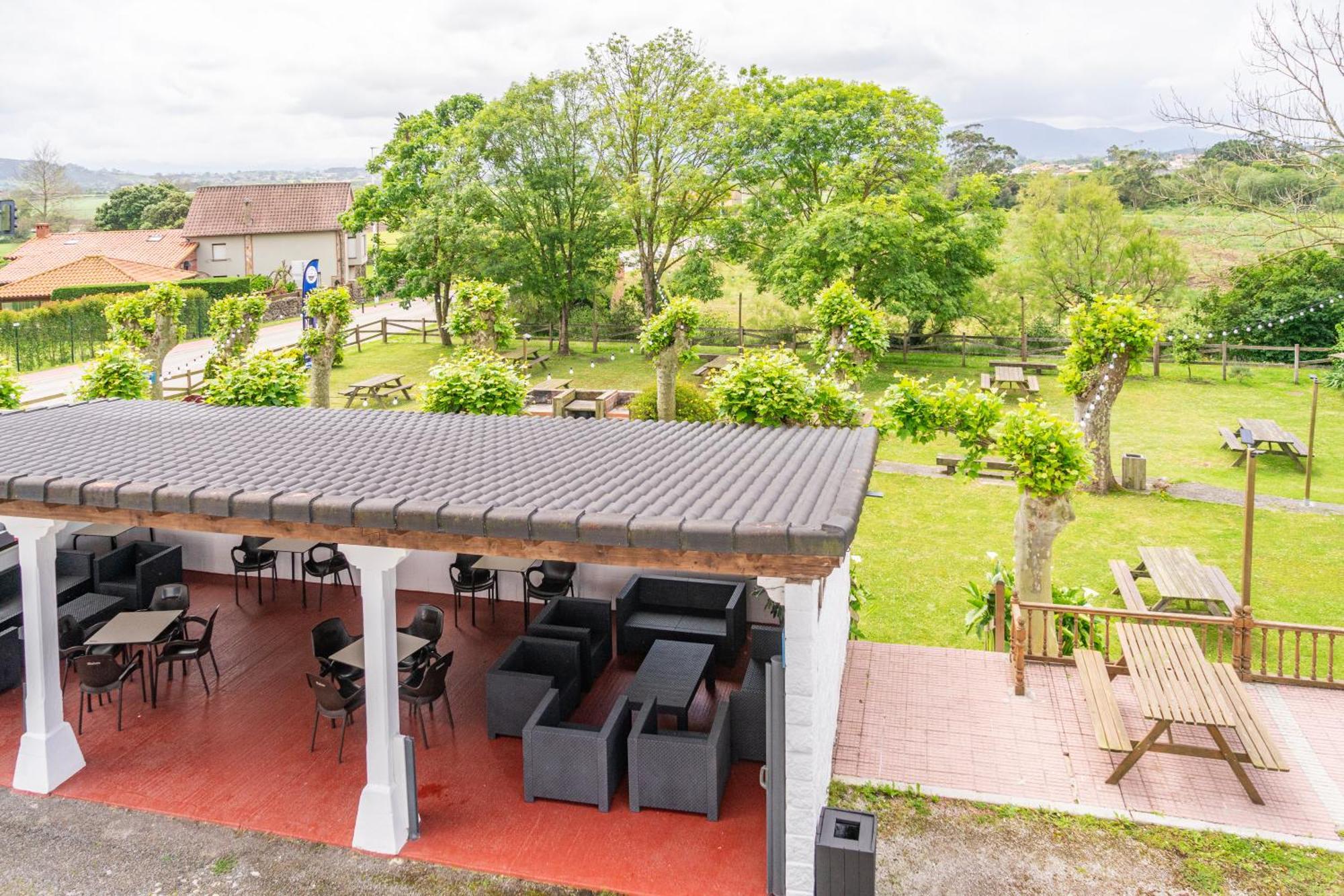 H.A.N.D Surf Hostel Langre  Exterior foto